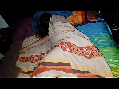 ❤️ Hijastro regañando a su joven madrastra mientras duerme Super sexo en es.courseclass.ru ❌️